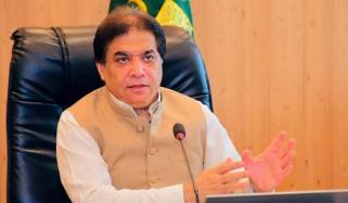 کراچی تا روہڑی 480 کلو میٹر ریلوے ٹریک کی تعمیر آئندہ سال شروع ہو گی: حنیف عباسی