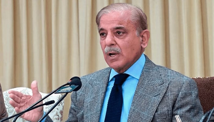 وزیرِ اعظم شہباز شریف—فائل فوٹو