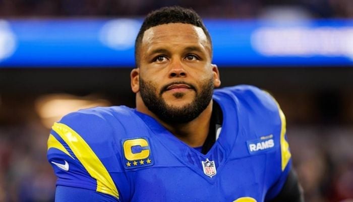 Aaron Donald unretires, signing a Rams deal with Myles Garrett