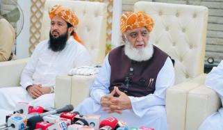  ماحول اور تیاری نہ ہو تو صوبوں کی تقسیم سے تباہی ہوتی ہے، مولانا فضل الرحمان