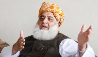 نہ تیاری ہے اور نہ موقع، صوبوں کی بات کی جارہی ہے: مولانا فضل الرحمان