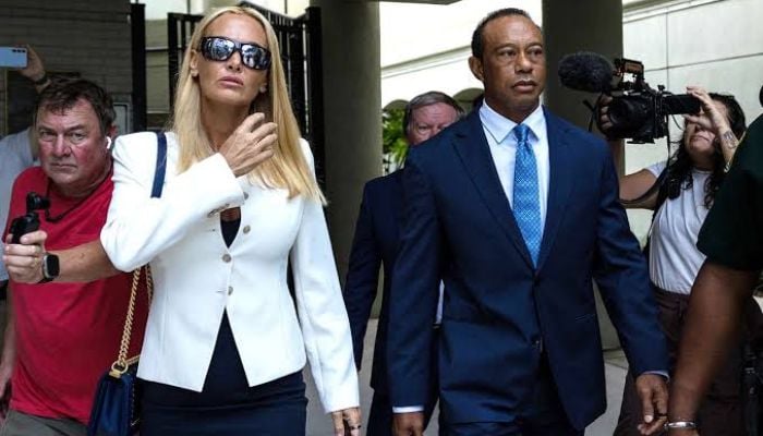 Tiger Woods appears in court for DUI plea change accompanied by Vanessa Trump