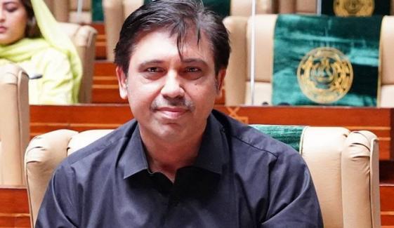 سندھ اسمبلی میں امداد پتافی کی تقریر پر اپوزیشن ارکان کا شور شرابا