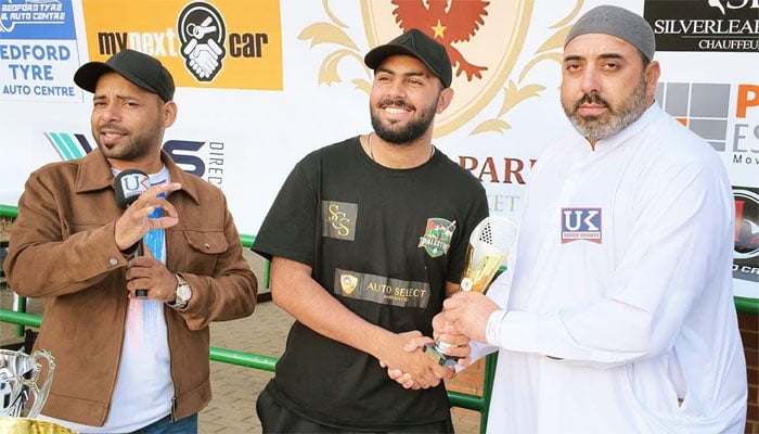 برطانیہ: بیڈفورڈ کرکٹ کپ ٹورنامنٹ: فائنل میں بیڈفورڈ الیون نے جیت لیا
