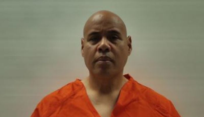ICE officer charged with lying to federal prosecutors over shooting of Venezuelan man in Minnesota