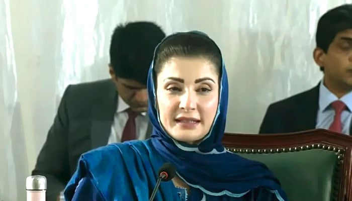 وزیراعلیٰ پنجاب مریم نواز ایون فیلڈ پہنچ گئیں