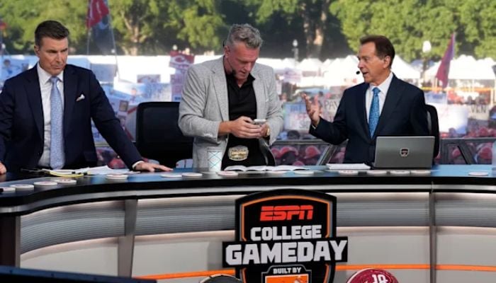College GameDay hits Baton Rouge for milestone historic opener