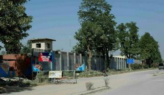 گوجرانوالہ: گرفتار سابق جیل سپرنٹنڈنٹ سے 1 کروڑ روپے ریکور کرلیے گئے 