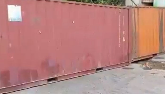 فوٹو: ایکس