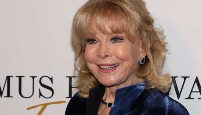 Barbara Eden calls off Cinecon appearance, citing health issues