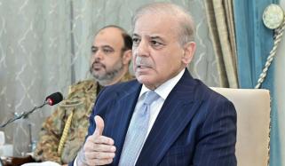 وزیرِ اعظم شہباز شریف کی سعودی عرب میں حوثیوں کے حملے کی مذمت