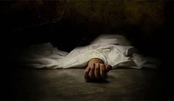 تھرپارکر: لڑکی کی لاش برآمد، والدین کا پوسٹ مارٹم رپورٹ ماننے سے انکار تھرپارکر: لڑکی کی لاش برآمد، والدین کا پوسٹ مارٹم رپورٹ ماننے سے انکار