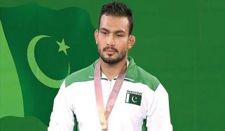 ڈوپ ٹیسٹ مثبت آنے پر ریسلر انعام بٹ نے عہدے رضا کارانہ طور پر چھوڑ دیے