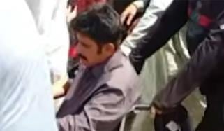 گھوٹکی: درخواست ضمانت خارج ہونے پر سابق ایس ایچ او کی عدالت سے فرار کی کوشش