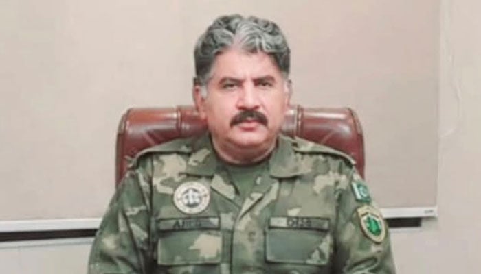 آئندہ نسلوں کو تباہ کاریوں سے بچانے کیلئے زیادہ سے زیادہ شجر کاری پر توجہ دیں: ڈی ایف او چکوال عامر امتیاز