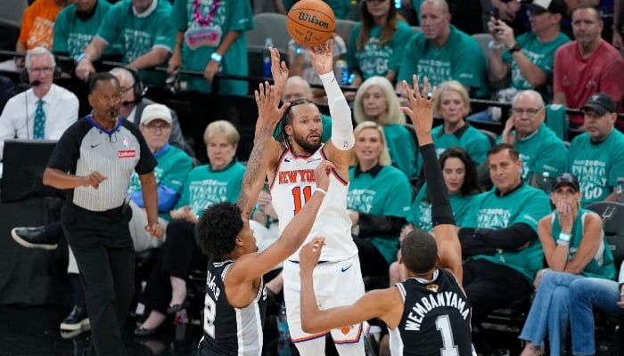 Jalen Brunson gets special shoutout from Harry Styles at MSG show: King of New York