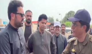 تم لوگوں کے ہاتھ میں ہو تو میں کل یا آج ہی مر جاؤں: سہیل آفریدی کا پولیس سے مکالمہ