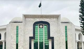 قیدیوں کی نجی اسپتال میں علاج کی سہولت، بانی پی ٹی آئی کیس کا ریکارڈ طلب