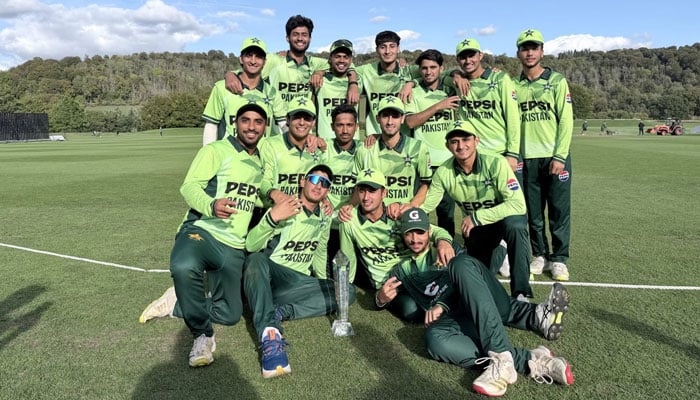 پاکستان انڈر 19 نے انگلینڈ انڈر 19 کو 200 رنز سے ہرادیا، سیریز 1-3 سے جیت لی