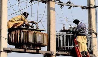 وفاقی حکومت کا بجلی کے ٹرانسفارمر کو آن آف کرنے کا سسٹم لانے کا فیصلہ