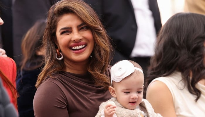 Priyanka Chopra, Nick Jonas’ daughter Malti steals hearts with her cute performance
