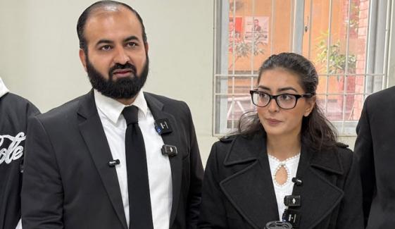 ایمان مزاری اور ہادی علی چٹھہ رہائی کے بعد دوبارہ گرفتار