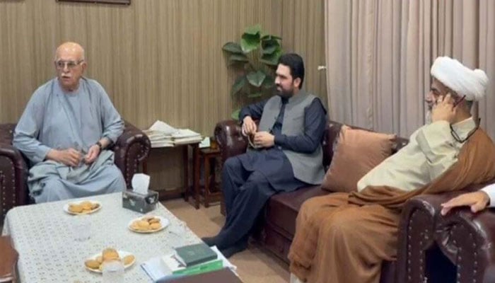 وزیراعلیٰ خیبر پختونخوا سہیل آفریدی کی اچکزئی اور ناصر عباس سے ملاقات