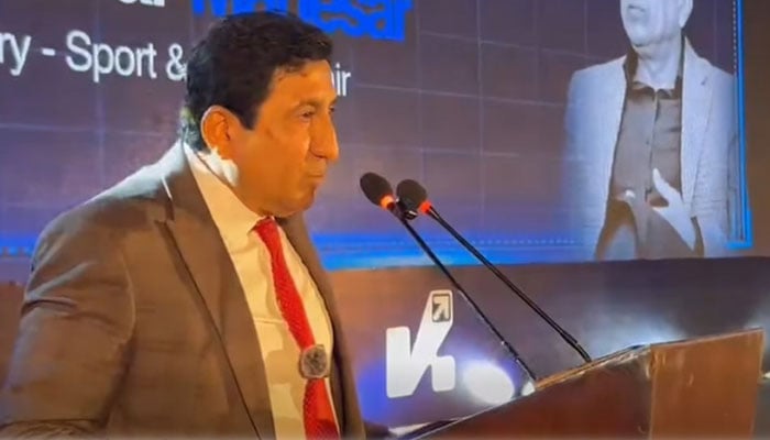 سند ھ کے سیکریٹری کھیل و امورِ نوجوانان منور علی مہیسر—فائل فوٹو