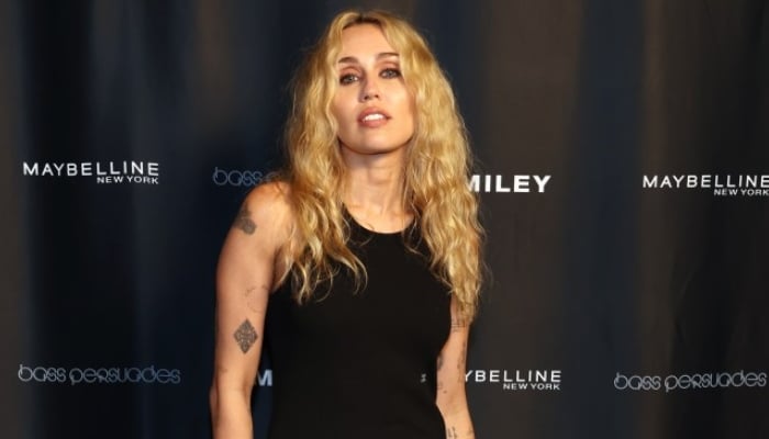 Here’s why Miley Cyrus suffered an anxiety attack on atage