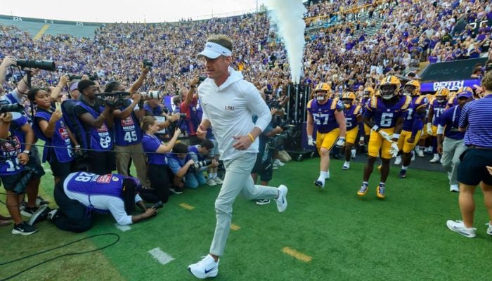 Tensions flare as Lane Kiffin returns to face his former program