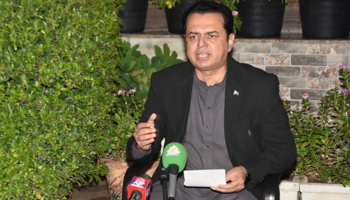 طلال چوہدری کا اسلام آباد کو سومنات بنانے کی دھمکی پر ردعمل