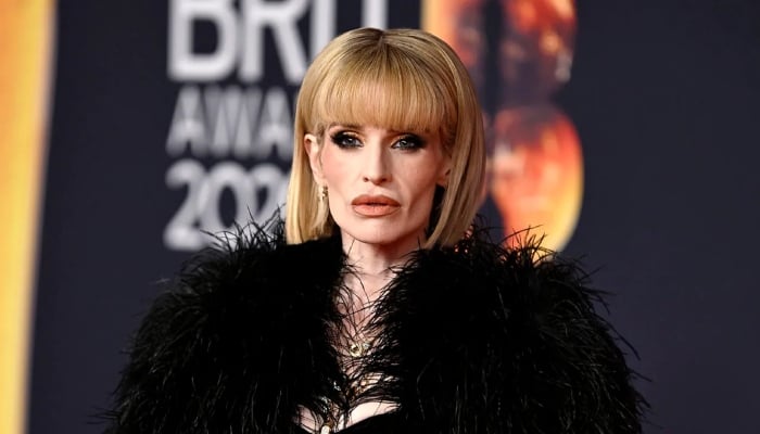 Kelly Osbourne pens heartfelt note after surprise runway cameo at London Fashion Week