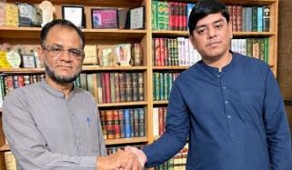 تشدد کیس: پروفیسر عارف ساقی اور ملزم کونین شاہ کے درمیان صلح ہوگئی