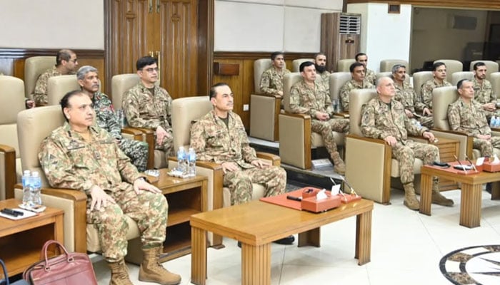مسلح افواج دہشتگردی کو شکست دینے، ملک میں پائیدار امن و استحکام یقینی بنانے کیلئے پُرعزم ہیں: فیلڈ مارشل