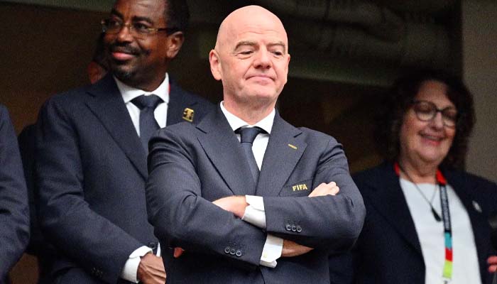 Infantino open to reform talks with federations ahead of elections
