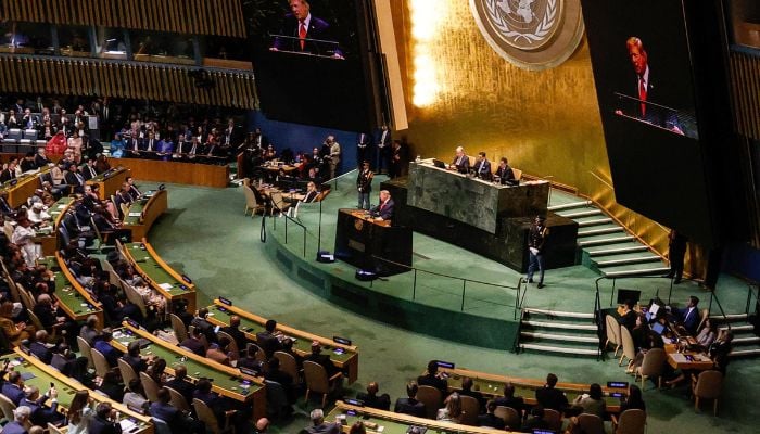 Trump threatens Iran with annihilation at UN, predicts post-election deal