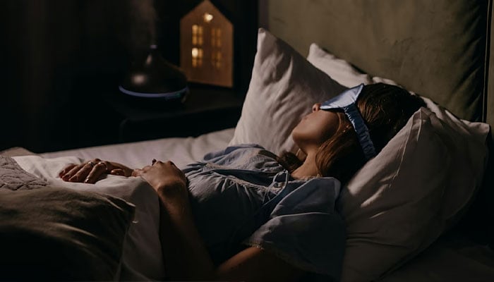 خوابوں سے بھرپور نیند درجنوں بیماریوں کے خطرے کو کم کر سکتی ہے: تحقیق