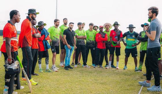 شاہین آفریدی کی قلندر ہائی پرفارمنس سینٹر اسلام آباد میں زمبابوین کرکٹرز سے ملاقات