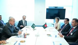 نیویارک: وزیراعظم شہباز شریف سے بنگلادیشی ہم منصب کی ملاقات، دوطرفہ تعلقات کا تفصیلی جائزہ