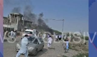 ڈی آئی خان : دھماکے کے زخمیوں کو منتقل کرنے والی ایمبولینس پر فائرنگ، 2 ریسکیو اہلکار شہید 