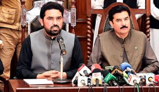 فیصل کریم کنڈی کا سہیل آفریدی کو اسلام آباد لانگ مارچ ختم کرنے کا مشورہ