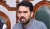 پاکستان کے خلاف جو بھی اسلحہ اٹھاتا ہے وہ دہشتگرد ہے: سہیل آفریدی