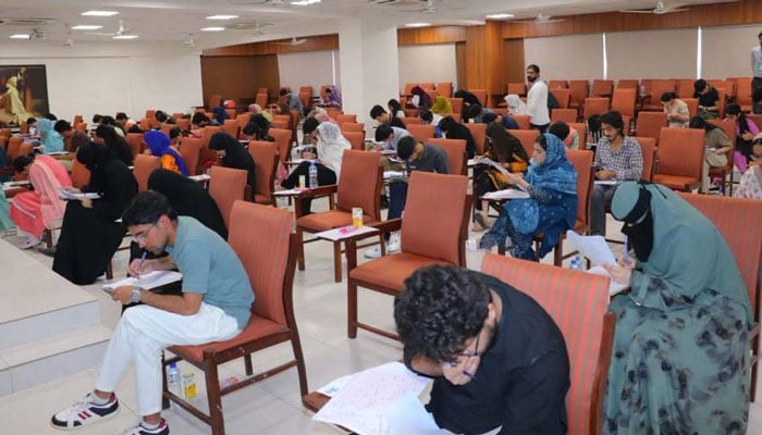 سندھ، ایم ڈی کیٹ نتائج، ٹاپ 20 میں کراچی کا کوئی طالبعلم شامل نہیں