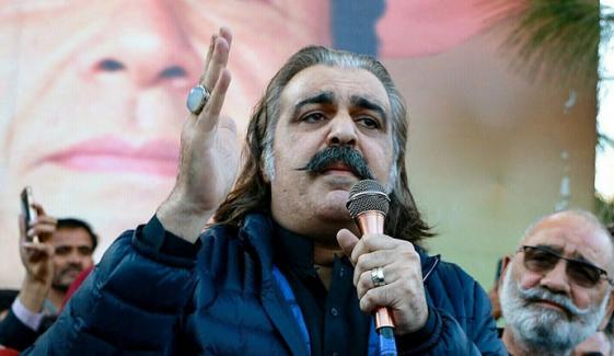 بانی پی ٹی آئی کا حکم ملا تو دوبارہ وزیراعلیٰ بن سکتا ہوں: علی امین گنڈاپور