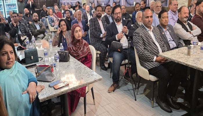 واشنگٹن: پاکستانی امریکن پریس ایسوسی ایشن کا UNGA 81 کی کوریج کرنے والے پاکستانی صحافیوں کے اعزاز میں استقبالیہ