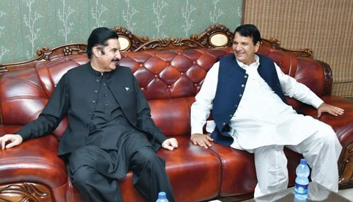 فیصل کریم کنڈی، امیر مقام ملاقات کی اندرونی کہانی سامنے آگئی