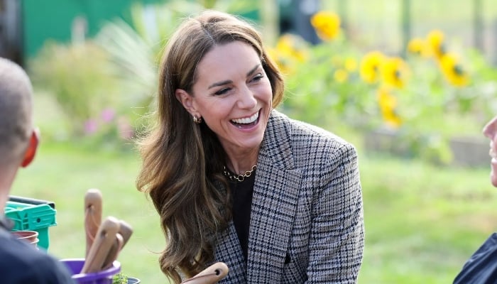 Kate Middleton embraces bow detail, monochrome look for solo outing: See what she wore