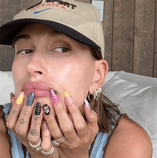 Hailey Bieber
