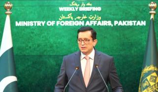 ایران پر امریکی پابندیوں کی پاسداری کرتے ہیں، پاکستان