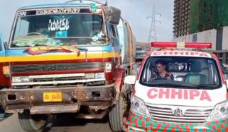 کراچی: کورنگی میں واٹر ٹینکر کی موٹرسائیکل کو ٹکر، 1 شخص جاں بحق